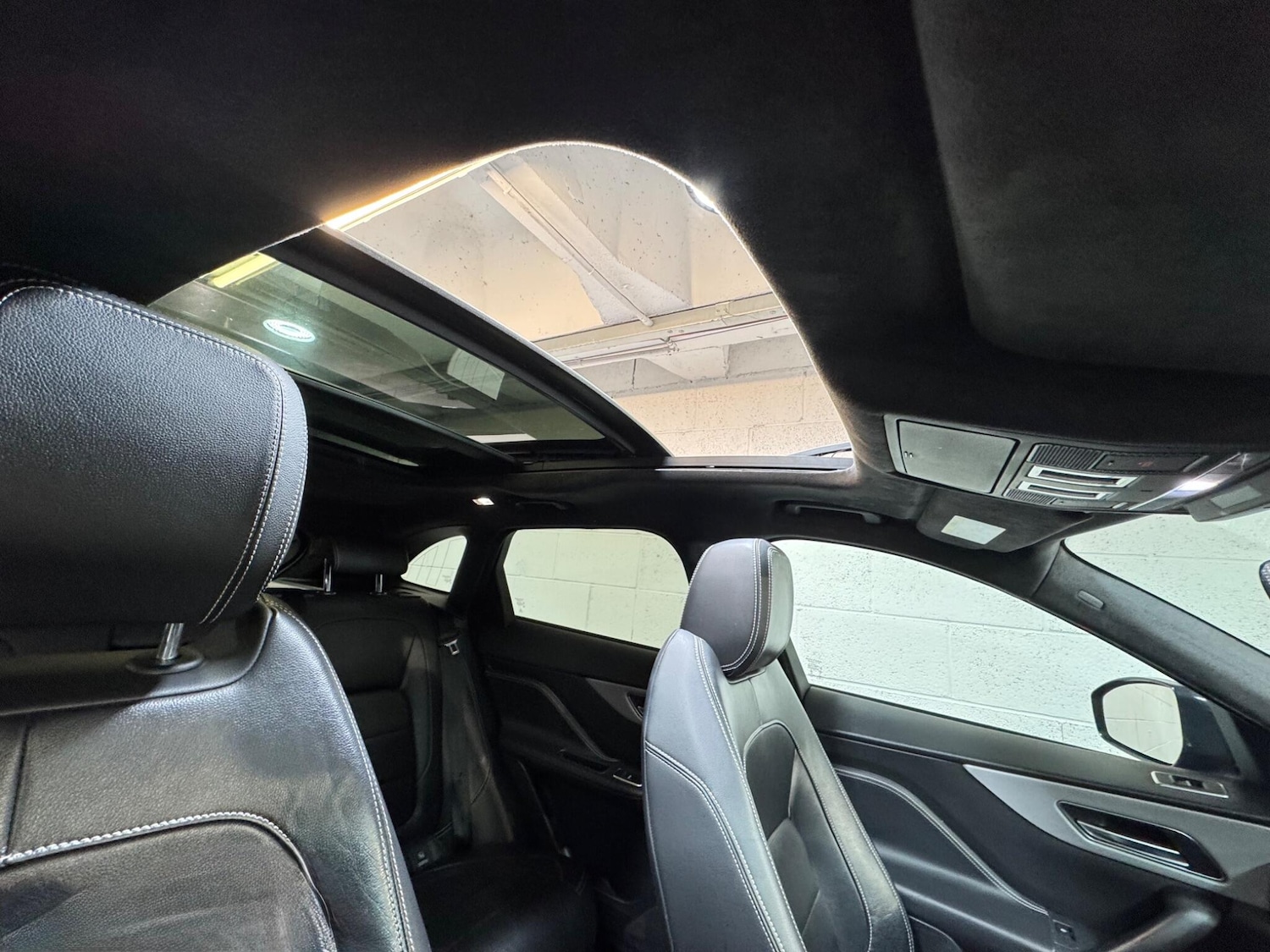 Used Jaguar F-Pace 2019 for sale - 77671076: Photo 13