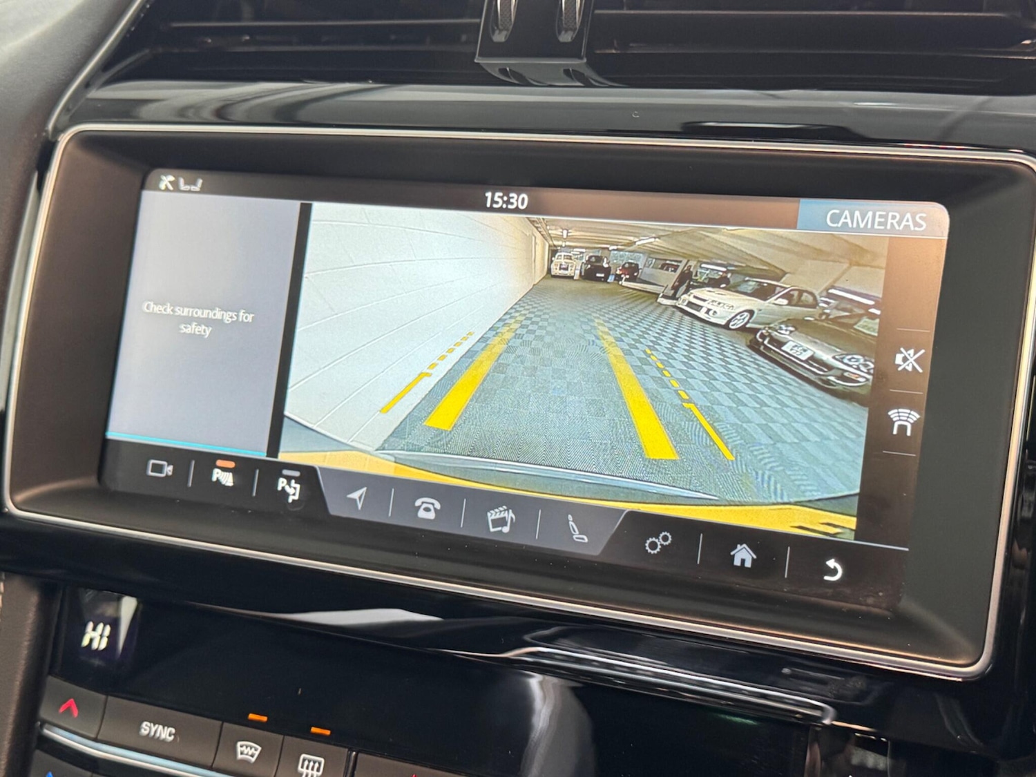 Used Jaguar F-Pace 2019 for sale - 77671076: Photo 15