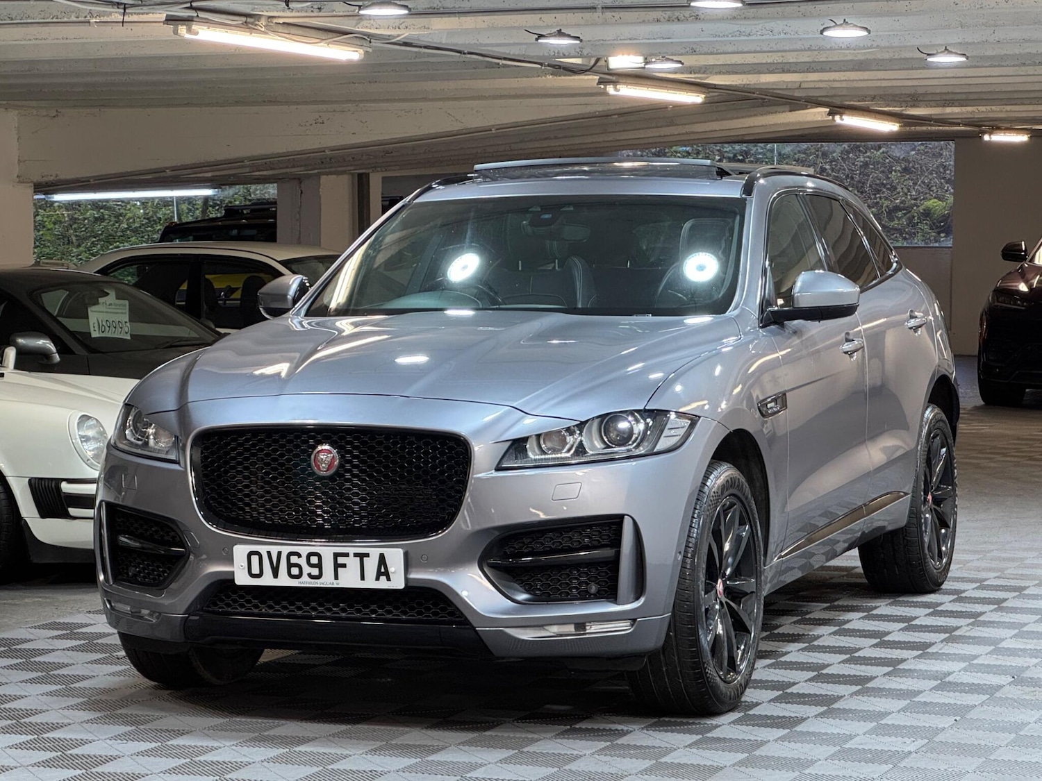 Used Jaguar F-Pace 2019 for sale - 77671076: Photo 6