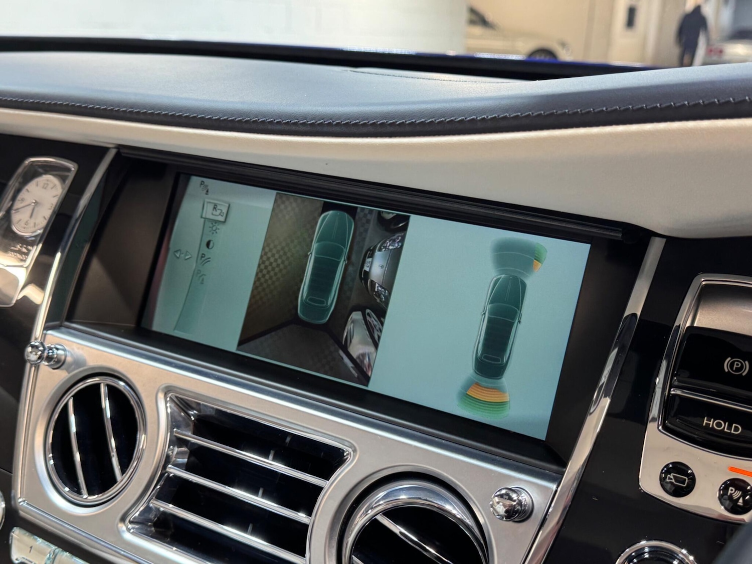 Used Rolls-Royce Silver Dawn 2017 for sale - 77426118: Photo 17