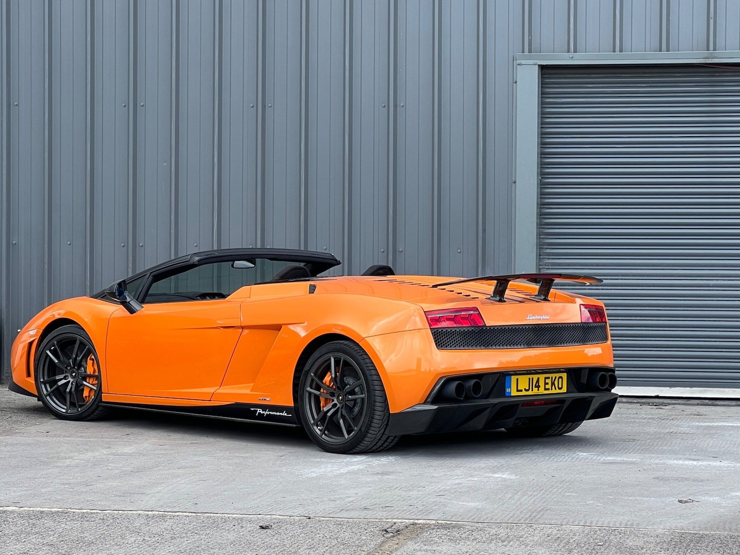 Used Lamborghini Gallardo 2014 for sale - 76988222: Photo 3