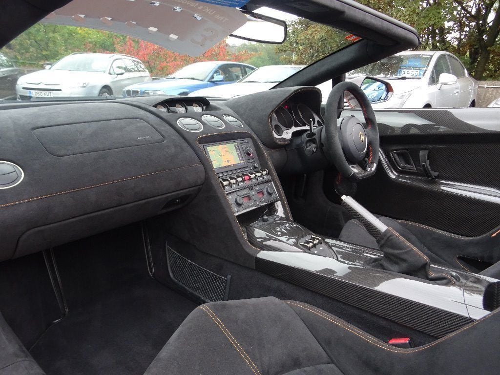 Used Lamborghini Gallardo 2014 for sale - 76988222: Photo 9