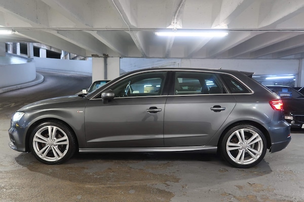 Used Audi A3 2016 for sale - 74758229: Photo 2