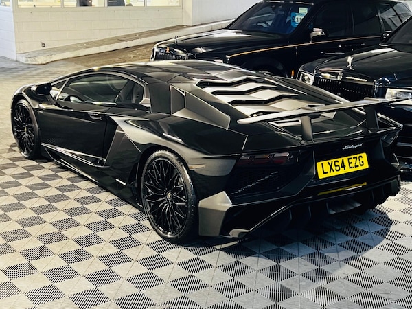 Used Lamborghini Aventador 2017 for sale - 74508537: Photo 21
