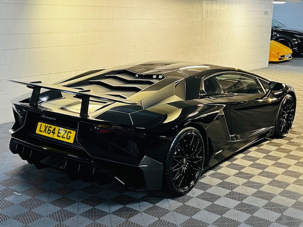 Used Lamborghini Aventador 2017 for sale - 74508537: Photo 22
