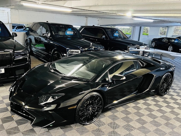 Used Lamborghini Aventador 2017 for sale - 74508537: Photo 27