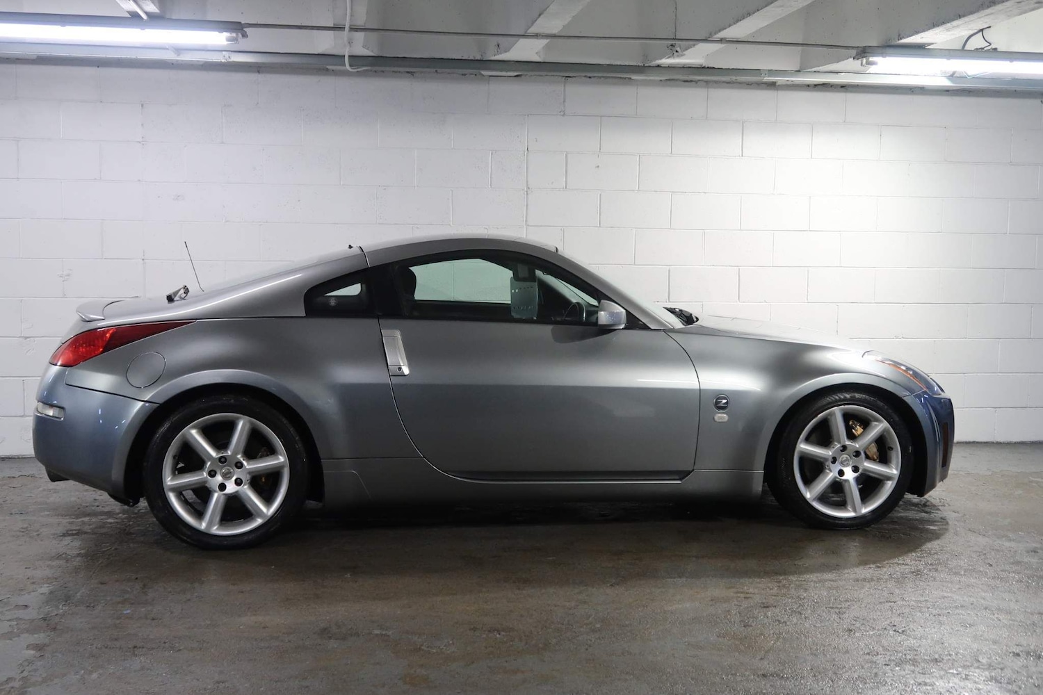 Used Nissan 350Z 2004 for sale - 76988215: Photo 5