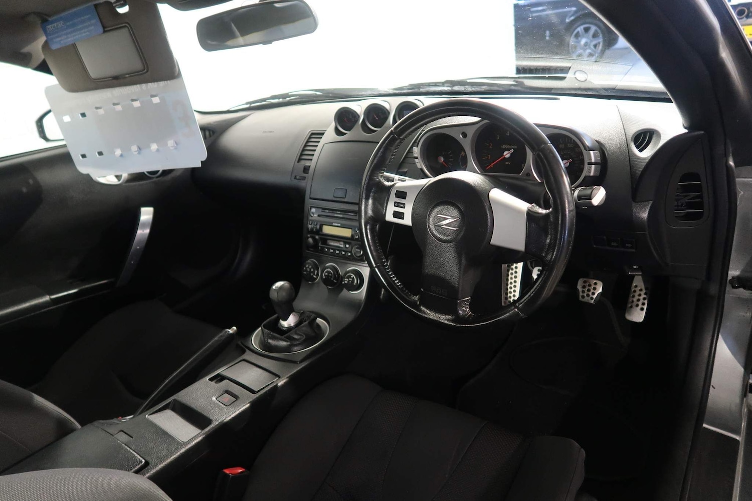 Used Nissan 350Z 2004 for sale - 76988215: Photo 8