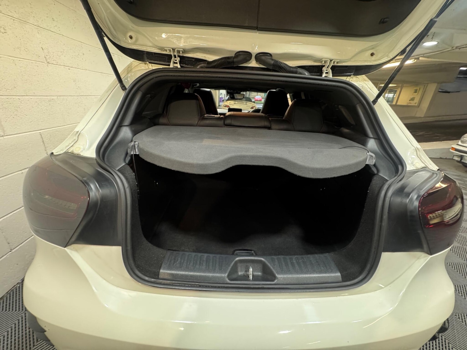 Used Mercedes-Benz A-Class 2017 for sale - 77468809: Photo 14