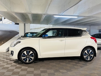 Used Suzuki Swift 2017 for sale - 76283648: Photo