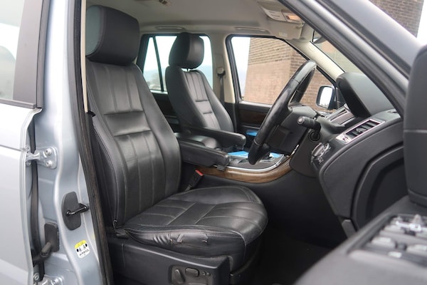 Used Land Rover Range Rover Sport 2011 for sale - 73916689: Photo 7