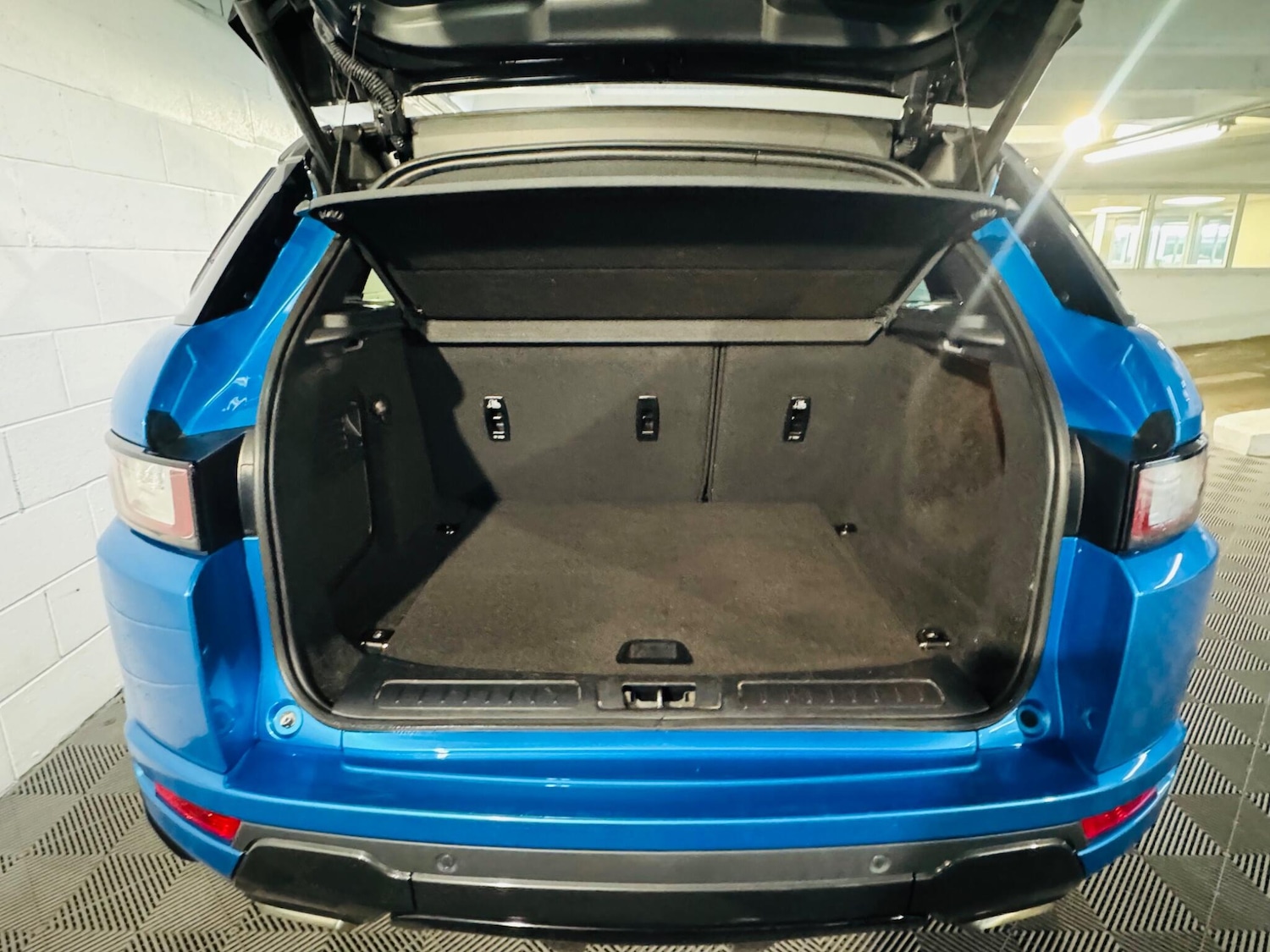 Used Land Rover Range Rover Evoque 2018 for sale - 76371302: Photo 14