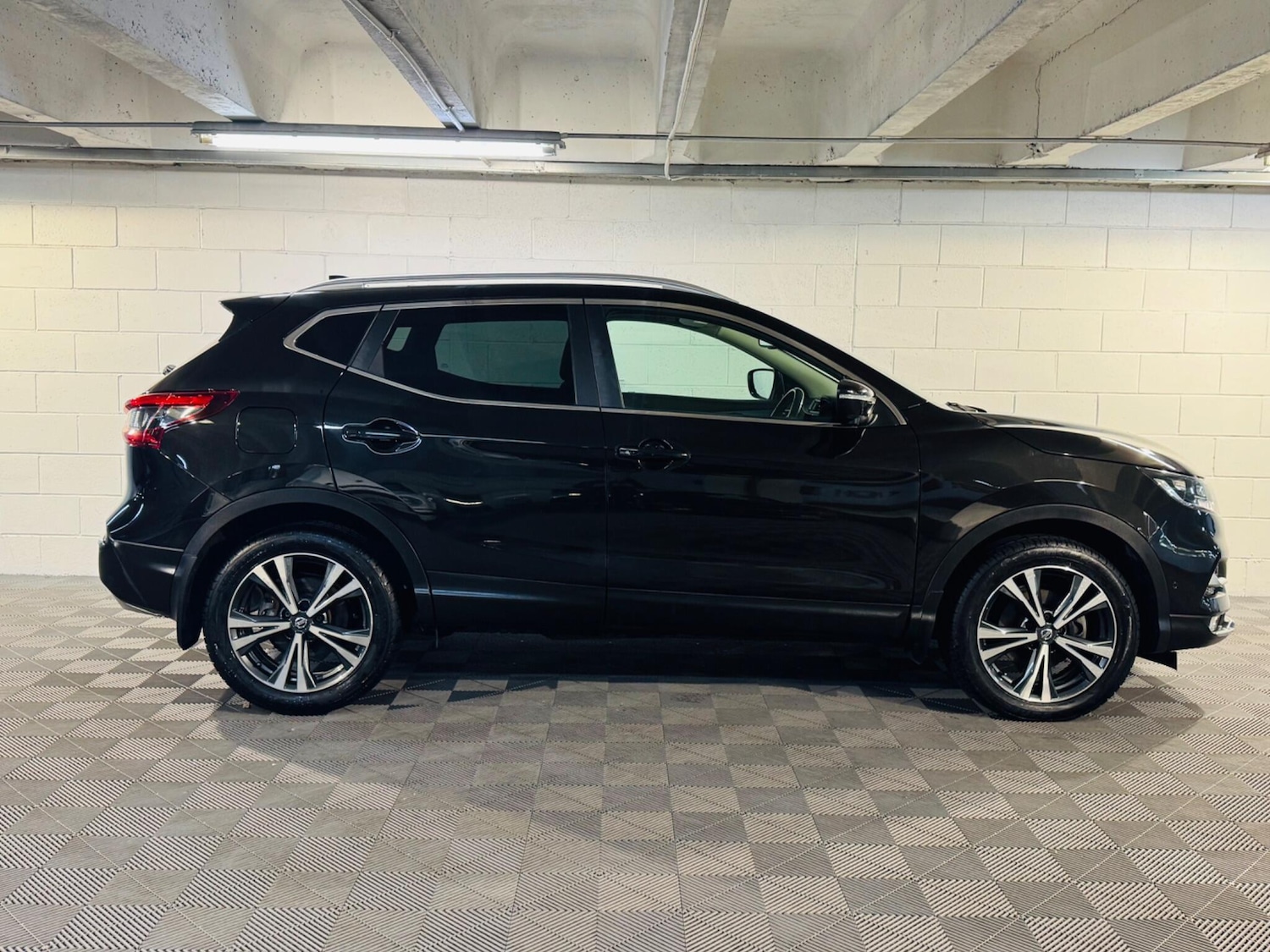 Used Nissan Qashqai 2018 for sale - 76612722: Photo 5