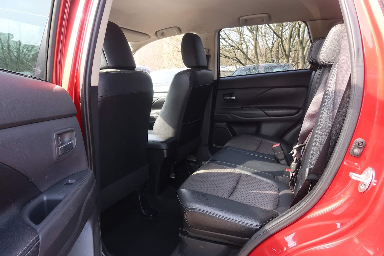 Used Mitsubishi Outlander 2015 for sale - 77722821: Photo 11