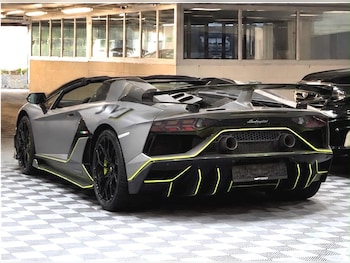 Used Lamborghini Aventador 2021 for sale - 79472281: Photo