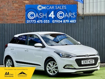Used Hyundai i20 2017 for sale - 78273743: Photo