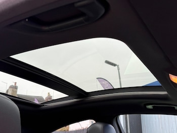 Used Mercedes-Benz C Class 2011 for sale - 77342367: Photo