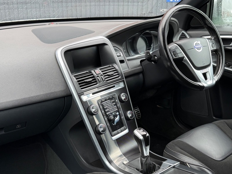 Used Volvo XC60 2015 for sale - 77572464: Photo 13