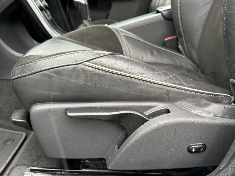 Used Volvo XC60 2015 for sale - 77572464: Photo 34