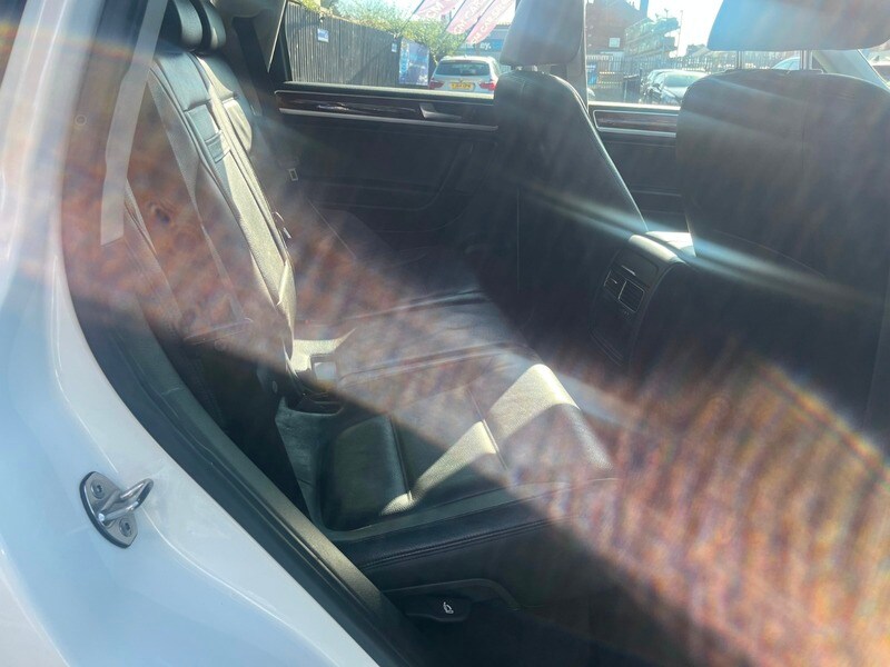 Used Volkswagen Touareg 2011 for sale - 77749338: Photo 17