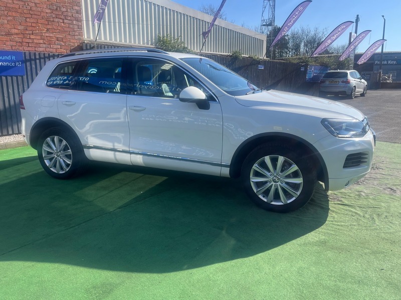 Used Volkswagen Touareg 2011 for sale - 77749338: Photo 5