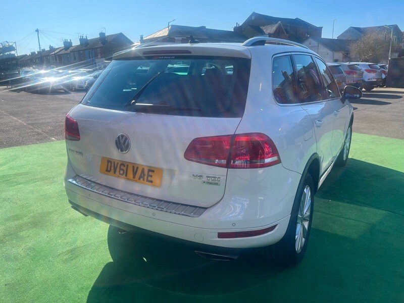 Used Volkswagen Touareg 2011 for sale - 77749338: Photo 7