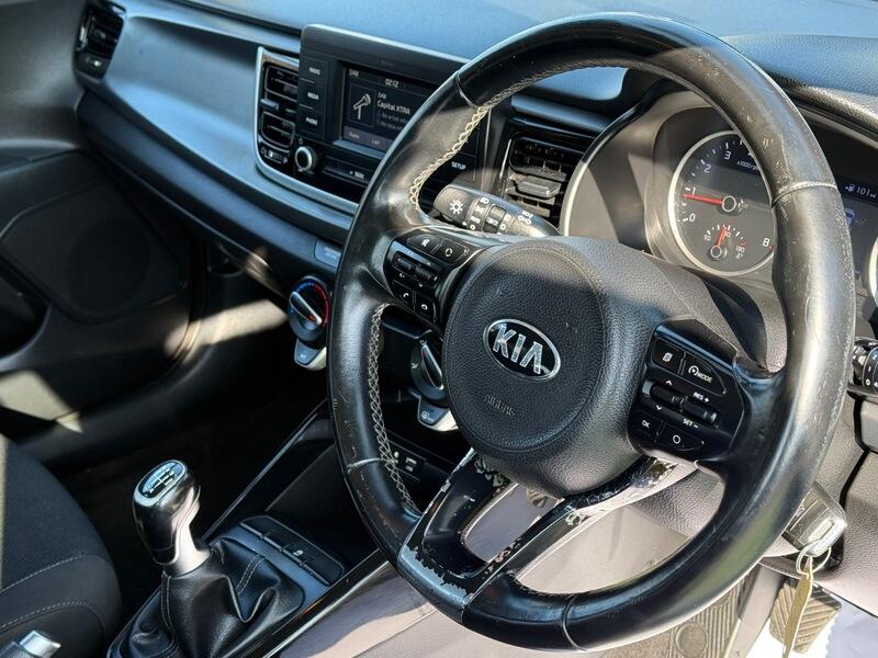 Used Kia Rio 2017 for sale - 78196739: Photo 2