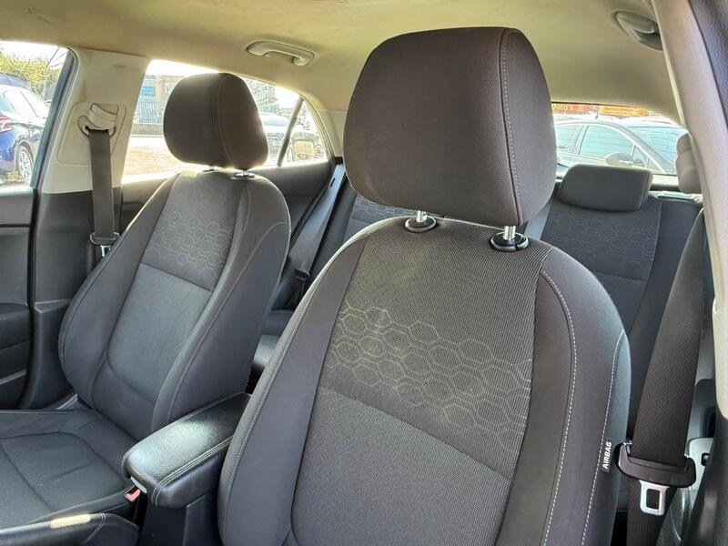 Used Kia Rio 2017 for sale - 78196739: Photo 9