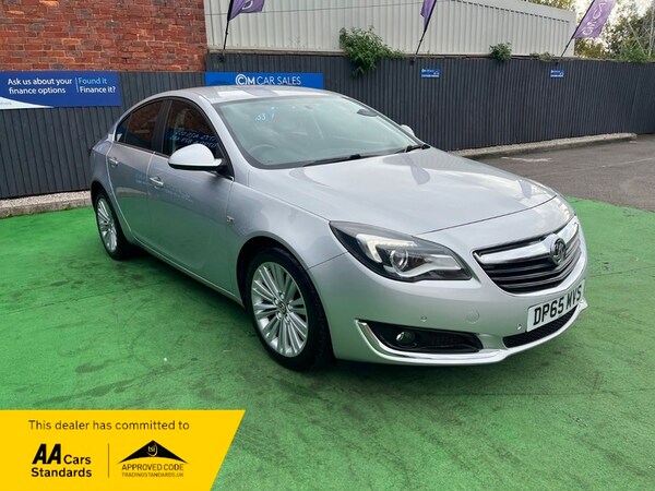 Used Vauxhall Insignia 2015 for sale - 76163752: Photo 1