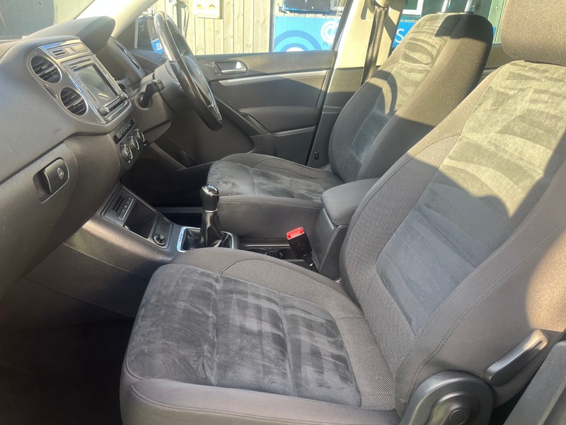 Used Volkswagen Tiguan 2015 for sale - 76245646: Photo 13