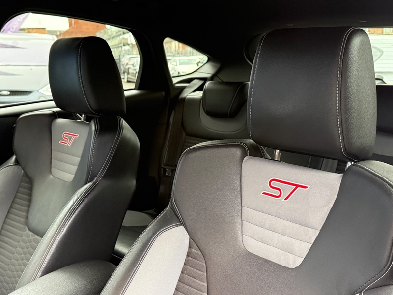 Used Ford Focus 2014 for sale - 77781222: Photo 26