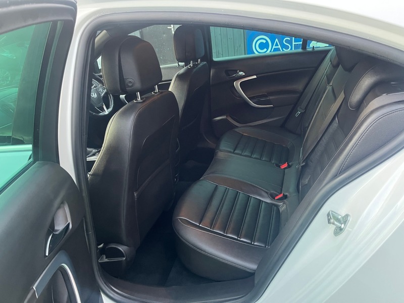Used Vauxhall Insignia 2015 for sale - 76445911: Photo 12