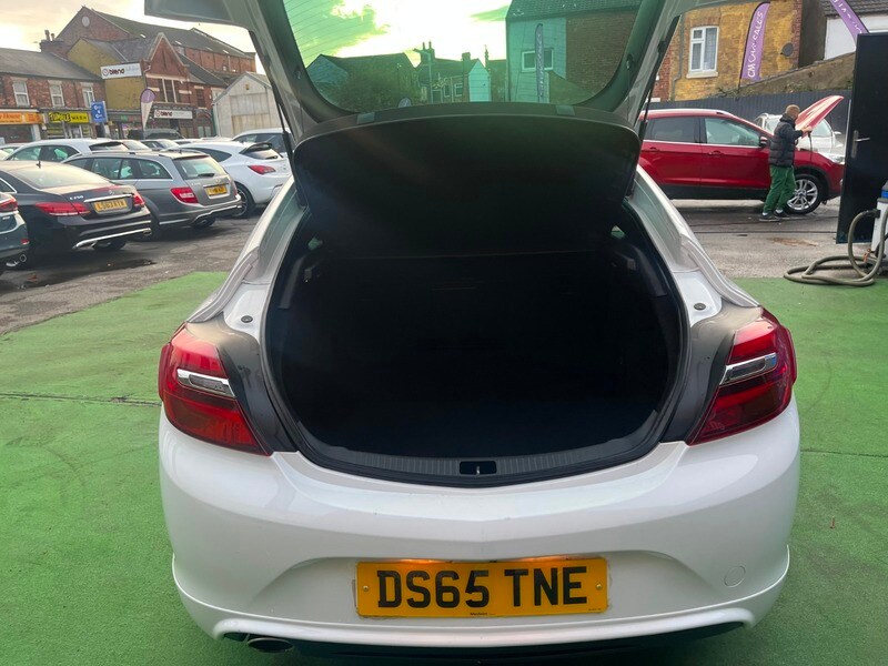 Used Vauxhall Insignia 2015 for sale - 76445911: Photo 14
