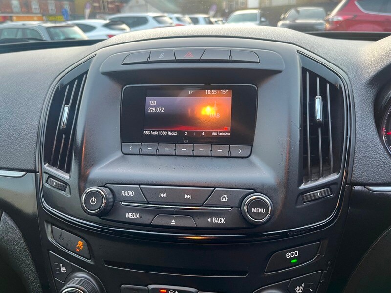 Used Vauxhall Insignia 2015 for sale - 76445911: Photo 20