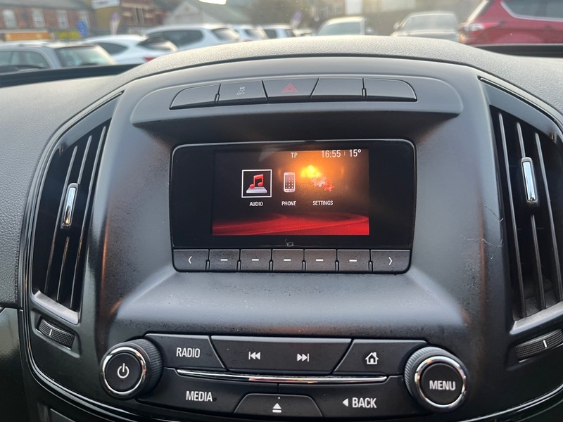 Used Vauxhall Insignia 2015 for sale - 76445911: Photo 25