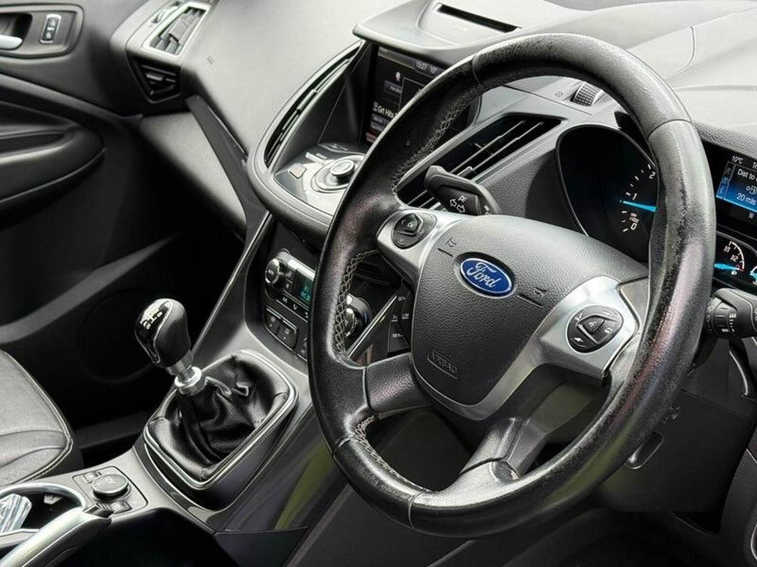 Used Ford Kuga 2016 for sale - 78196698: Photo 2