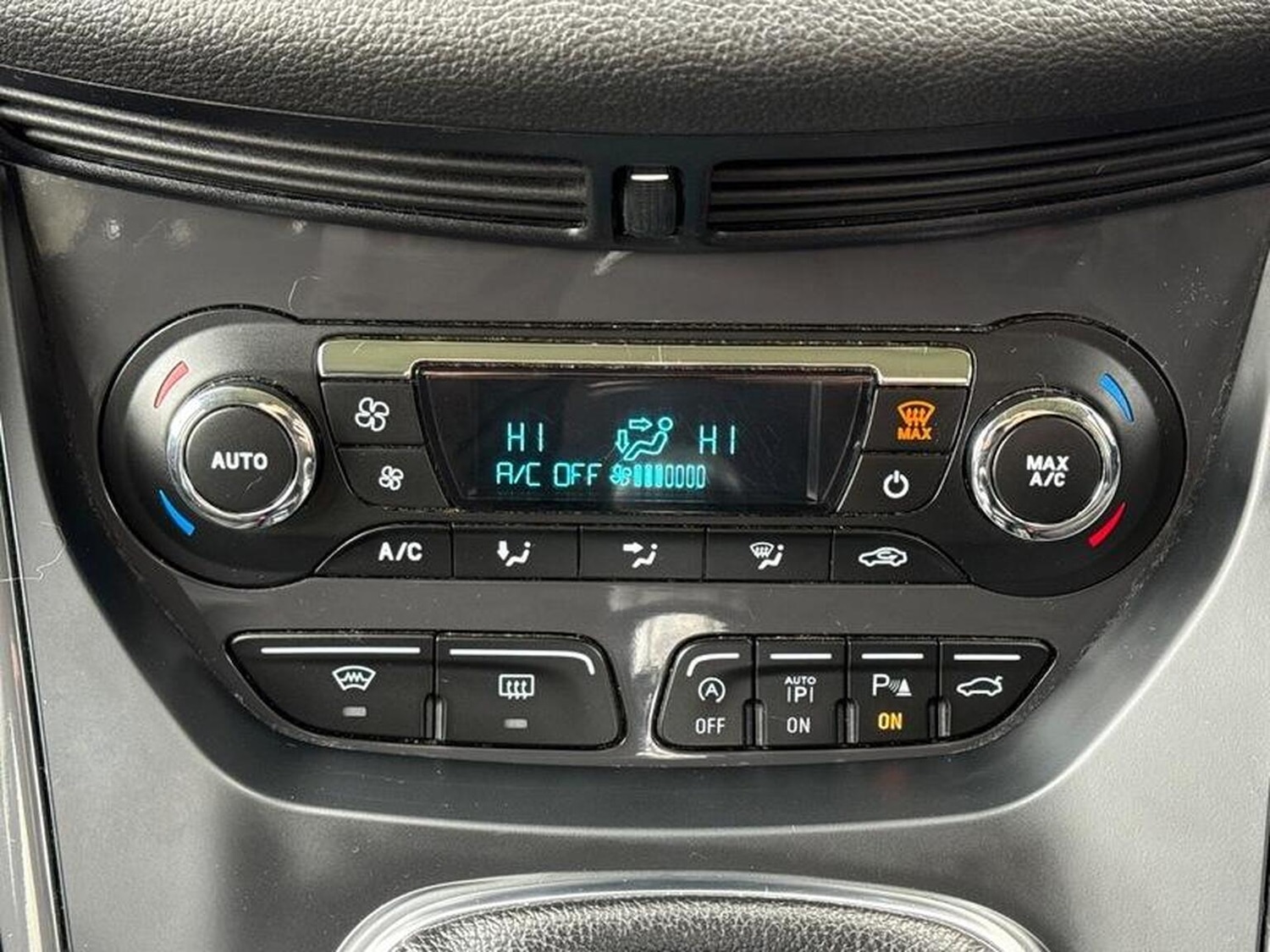 Used Ford Kuga 2016 for sale - 78196698: Photo 22