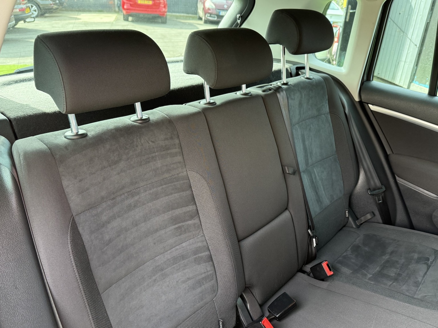 Used Volkswagen Tiguan 2015 for sale - 78201914: Photo 18