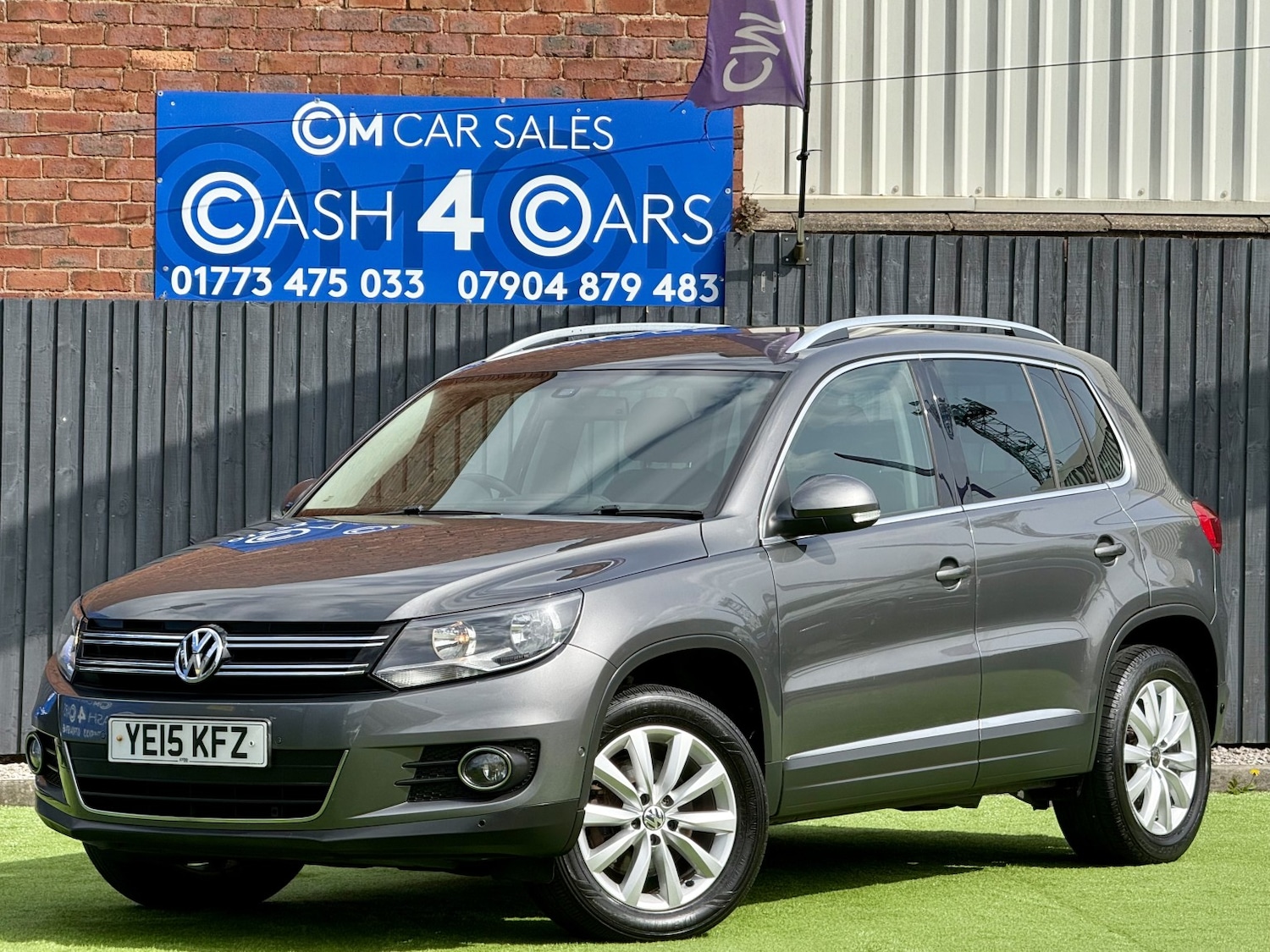 Used Volkswagen Tiguan 2015 for sale - 78201914: Photo 4