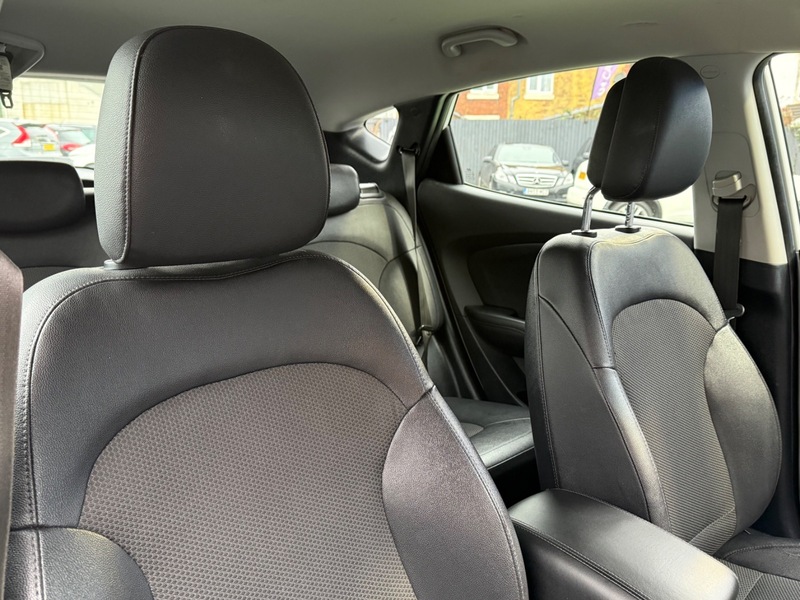 Used Hyundai Ix35 2015 for sale - 78069661: Photo 3