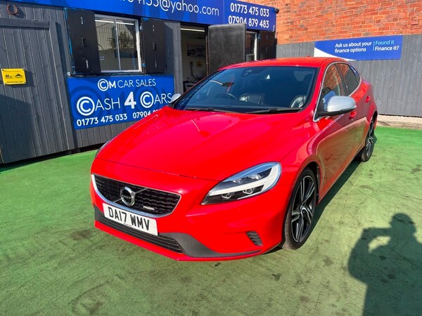 Used Volvo V40 2017 for sale - 74320137: Photo 10