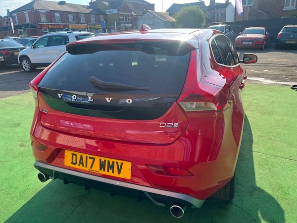 Used Volvo V40 2017 for sale - 74320137: Photo 5