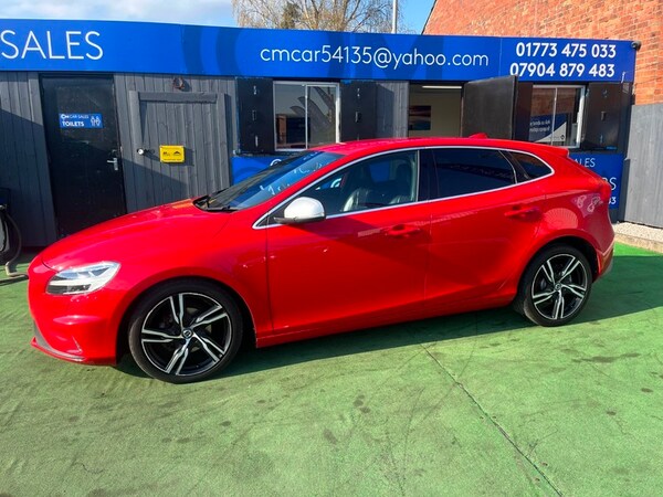 Used Volvo V40 2017 for sale - 74320137: Photo 8