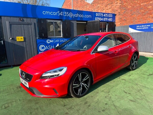 Used Volvo V40 2017 for sale - 74320137: Photo 9