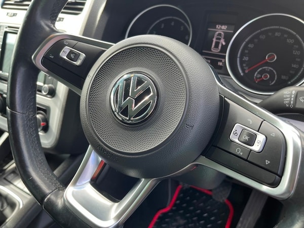 Used Volkswagen Scirocco 2017 for sale - 75010135: Photo 21