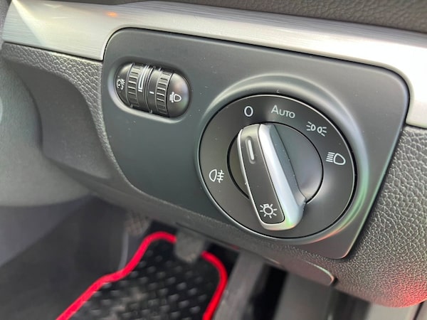 Used Volkswagen Scirocco 2017 for sale - 75010135: Photo 22