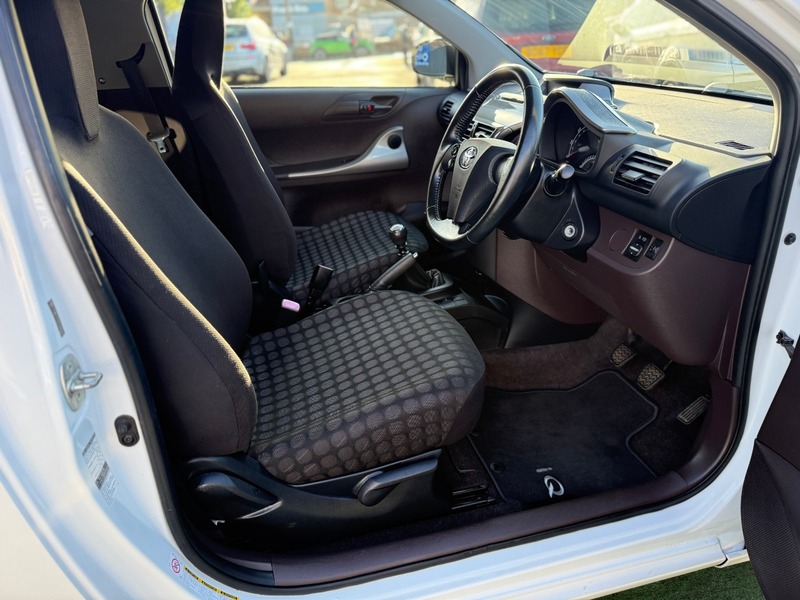 Used Toyota IQ 2010 for sale - 76712203: Photo 16