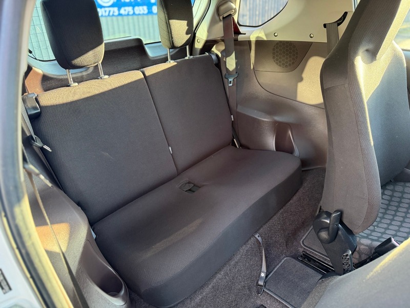 Used Toyota IQ 2010 for sale - 76712203: Photo 18