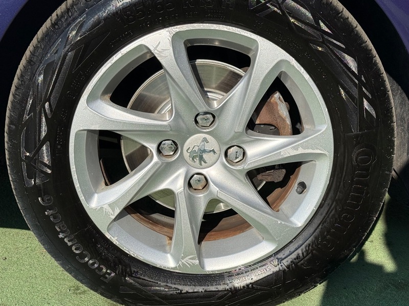 Used Peugeot 208 2012 for sale - 77766007: Photo 14