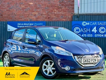 Used Peugeot 208 2012 for sale - 77766007: Photo